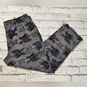 REALTREE Men's Pajamas Bottoms. With drawstring closure.